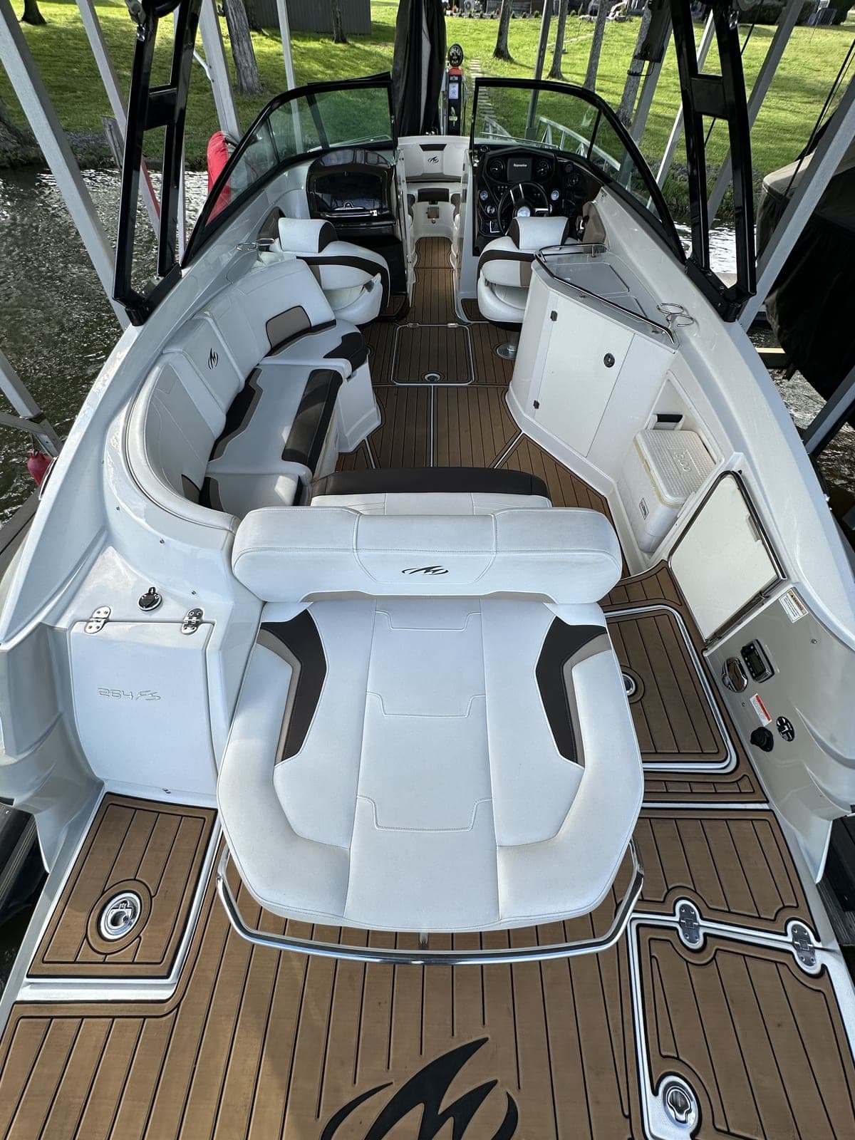 Monterey boat seating and deck after a detail